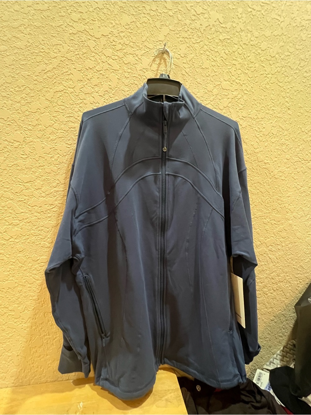 lululemon athletica Women's Define Oversized Jacket Full‑Zip color:BLTW